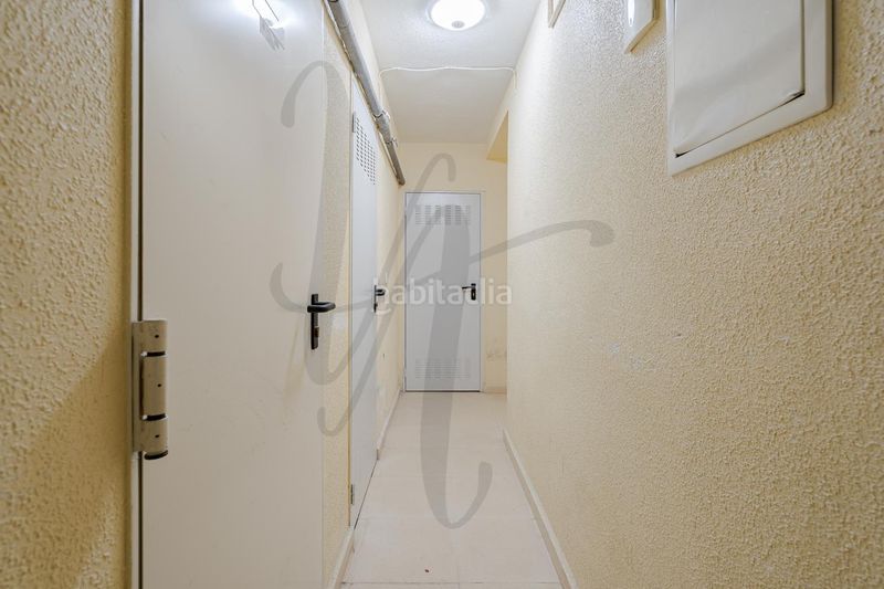 Foto 758ef4bc-998f-4490-bcc2-0e1fbeb61e57. Flat with heating parking in Canillas Madrid