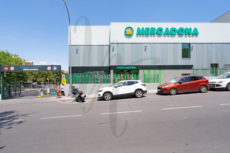 Foto 826dfc2f-af12-4cc5-bfeb-fa2ff29010eb. Flat with heating parking in Canillas Madrid