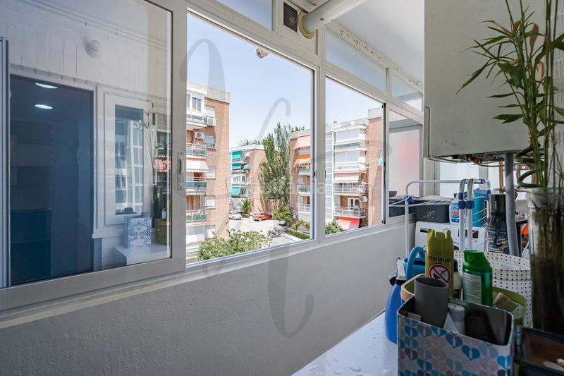 Foto 8b443c4d-477f-4be0-bf8f-d601f2133930. Flat with heating parking in Canillas Madrid