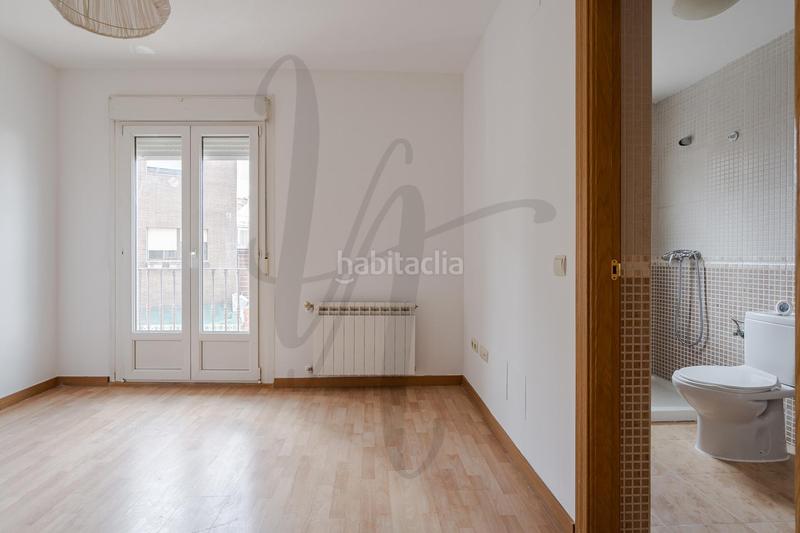 Foto 0c22350e-63a7-4370-8b8d-1cd8f5a07474. Casa adossada amb calefacció aparcament a San Benito-Soledad-Hispanidad Ciempozuelos