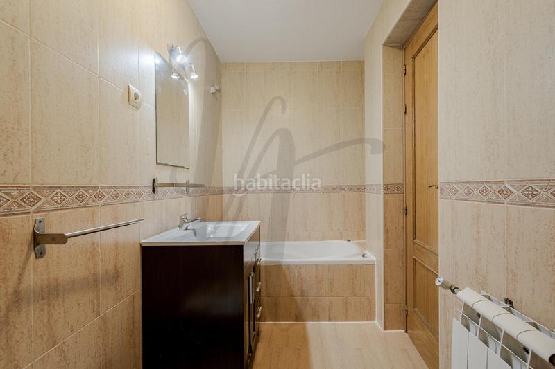 Foto 97425fb7-a5c1-411c-bce5-7a28f7b48ce4. Casa adossada amb calefacció aparcament a San Benito-Soledad-Hispanidad Ciempozuelos