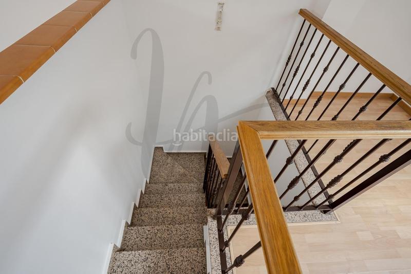 Foto e7feda57-dda8-49ff-b681-445c96bdd4fc. Casa adossada amb calefacció aparcament a San Benito-Soledad-Hispanidad Ciempozuelos