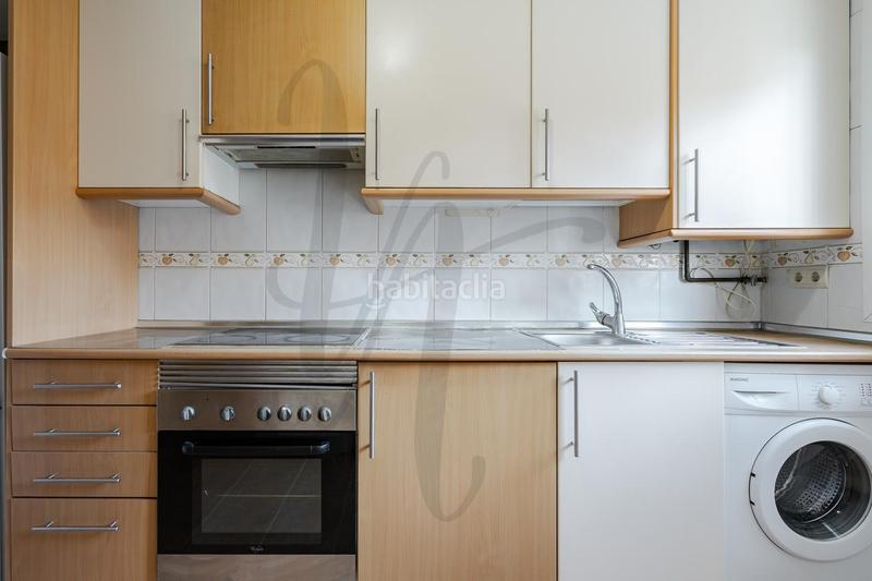 Foto fcf19895-4e81-41c3-90a0-cf84e992ce7d. Casa adossada amb calefacció aparcament a San Benito-Soledad-Hispanidad Ciempozuelos