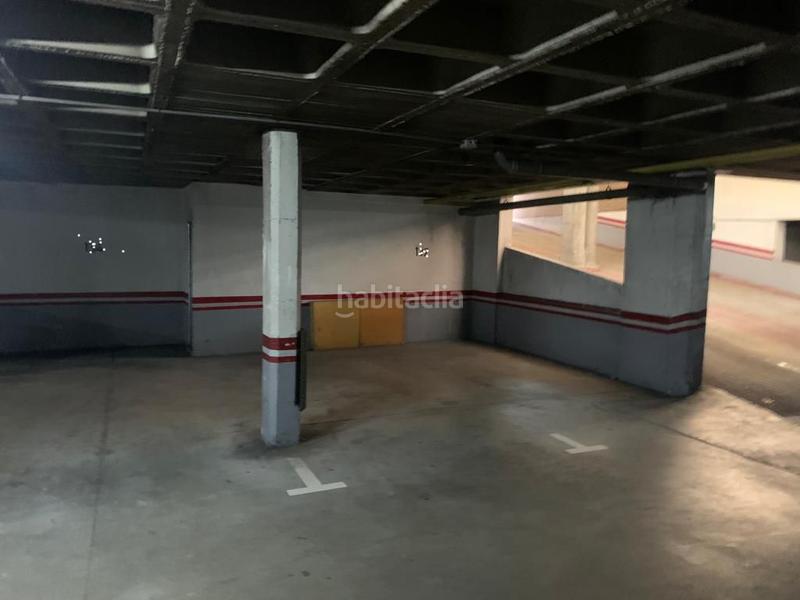 Foto 41ec1353-87b9-494b-86fc-3351fe2705c1. Aparcament cotxe a Covaresa Valladolid