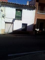 Casa a Torrelobatón. Casa pueblo en venta en torrelobaton, 3 dormitorios.