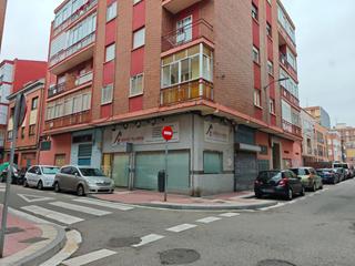 Locale commerciale in delicias 20-22