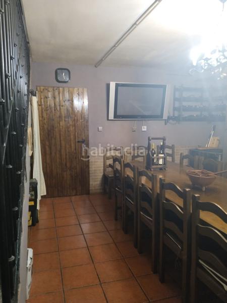 Foto f9fb8b06-0cbe-4fbc-8f38-52413b22d325. Casa adossada amb calefacció aparcament a Cistérniga