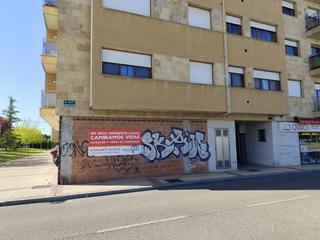 Local Comercial a Francisco de Vitoria 14