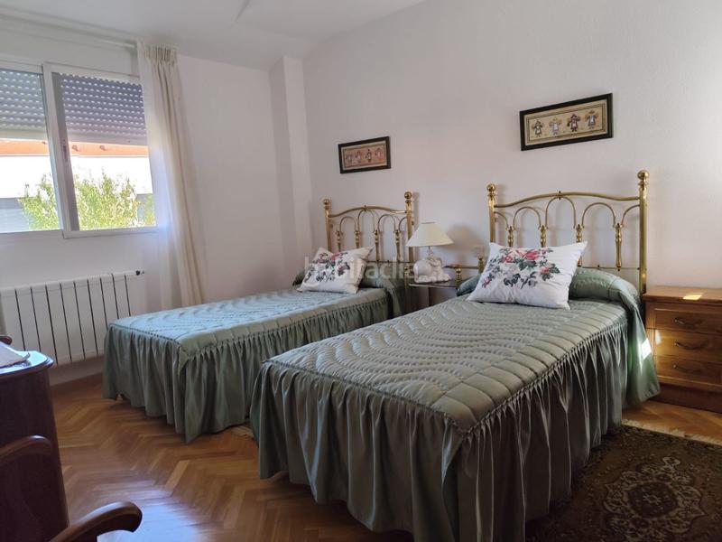Foto fa3ac1aa-178f-49c5-b0d4-f8c5e7db70c1. Chalet con riscaldamento parcheggio in La Vega Arroyo de la Encomienda