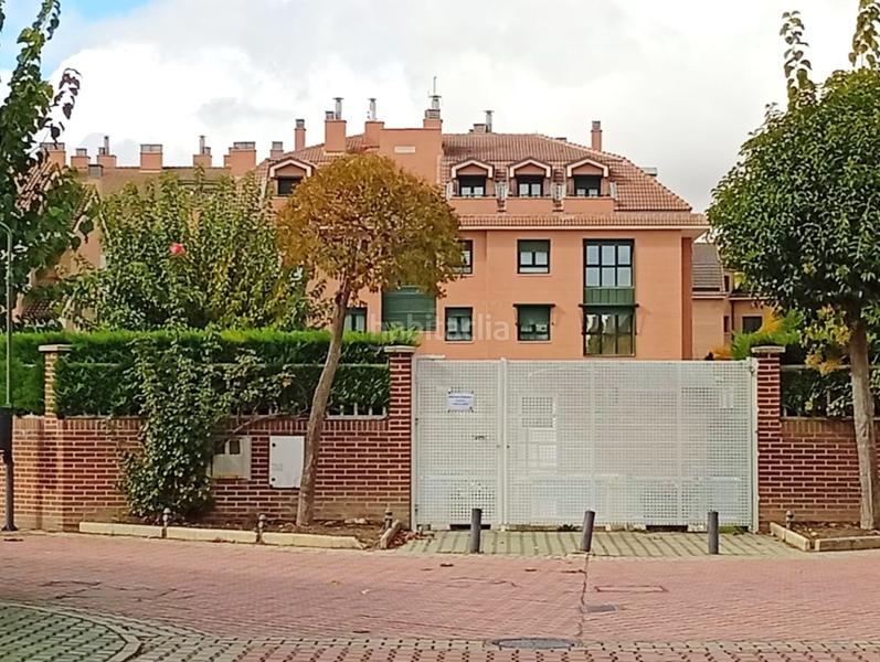 Foto 655b842c-aa4f-4527-958d-ff93c7258e86. Casa a schiera con riscaldamento parcheggio piscina in Valladolid