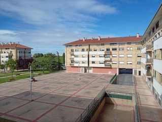 Pis a La Vega. Piso en venta en arroyo de la encomienda, 3 dormitorios.