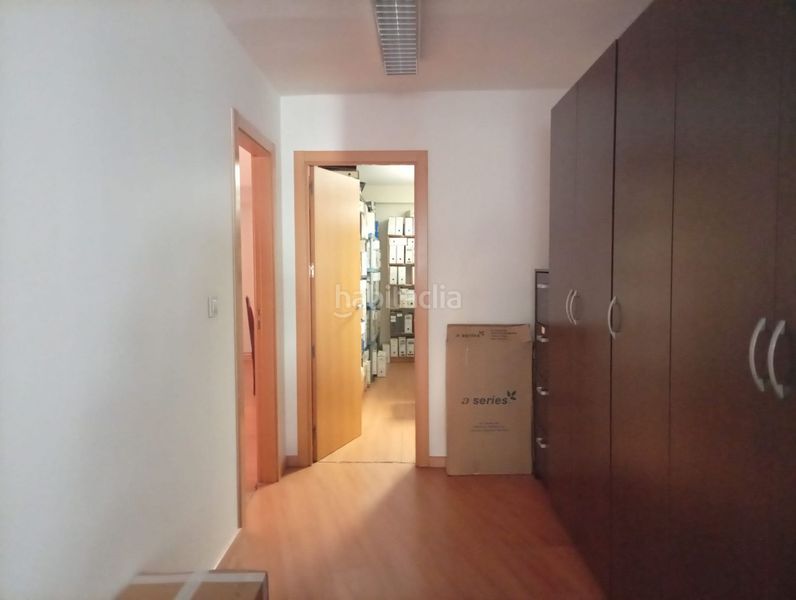 Foto c0f14ed6-b062-461c-bcc5-901af1aac624. Oficina  en venta , 4 dormitorios. en Caño Argales Valladolid