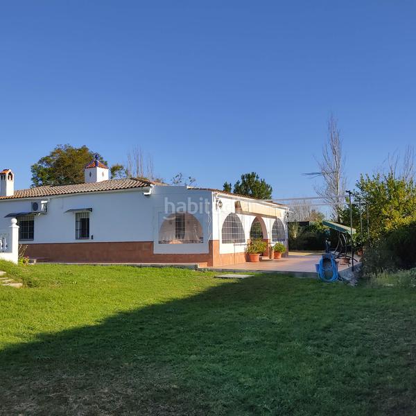 Foto 697a0af6-9da9-4fa2-ac1d-be6451d48aa7. Xalet amb xemeneia aparcament piscina a Pedanías Norte Utrera