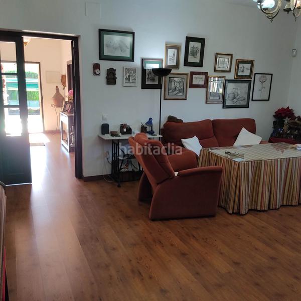 Foto a800b523-6bb8-470f-bb65-c84553321d63. Xalet amb xemeneia aparcament piscina a Pedanías Norte Utrera