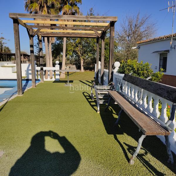 Foto f85b8052-5fc2-4f10-b641-fee9f38e0d9b. Xalet amb xemeneia aparcament piscina a Pedanías Norte Utrera