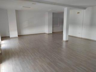 Alquiler Local Comercial en Consolación. Alquilo local en planta primera para oficina