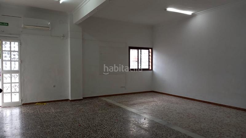 Foto fe29ba94-ee43-4931-9772-83b30c23317f. Alquiler local comercial alquilo local de 70 m² constr. en barriada en Utrera