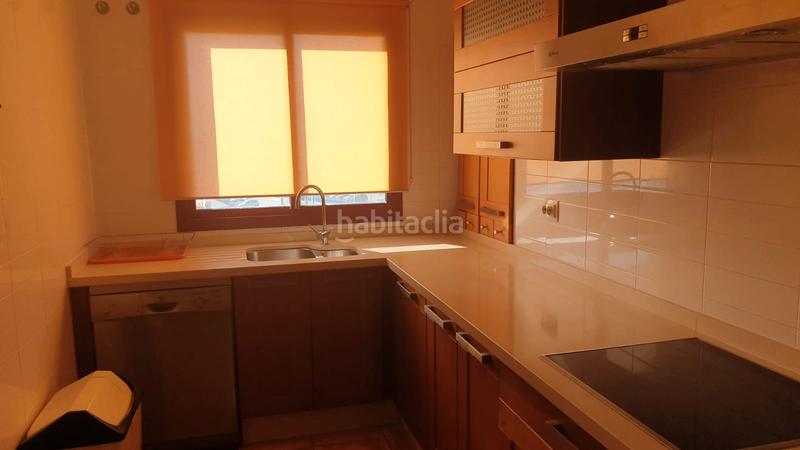 Foto a3c46848-e38b-486e-a17d-732a1e262959. Piso vendo piso con ascensor, garaje y trastero en Utrera