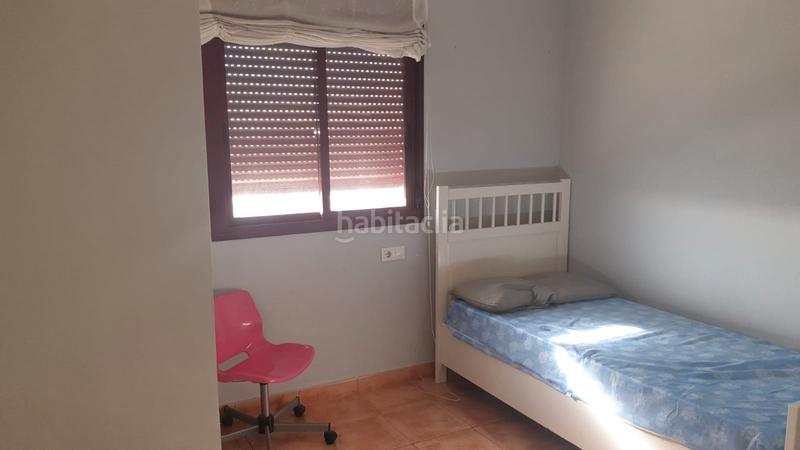 Foto f6b80952-6299-44ae-b996-0f34c4e5a45b. Piso vendo piso con ascensor, garaje y trastero en Utrera