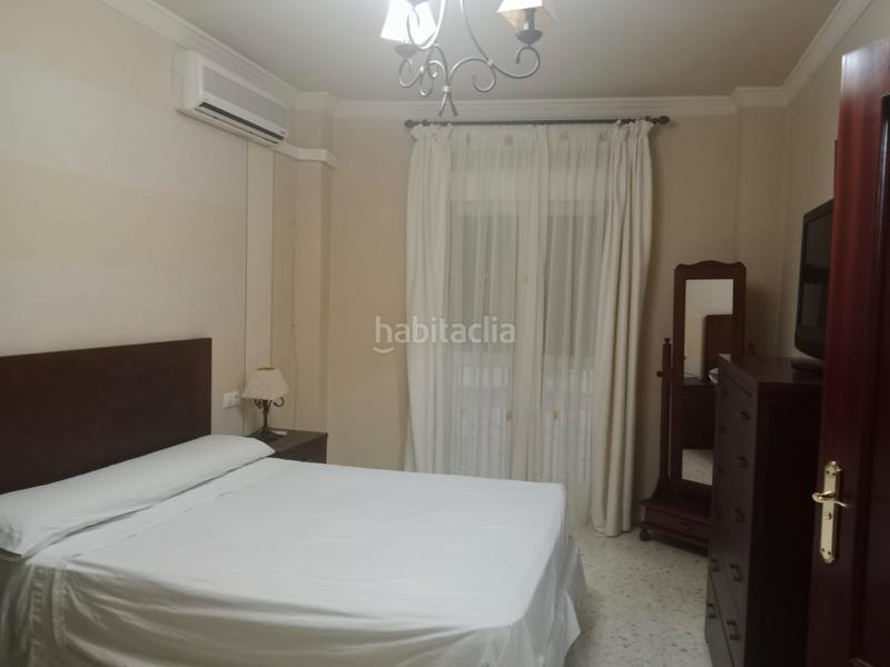 Foto 01718108-dd3b-4a01-9587-88b2da6b52b1. Casa vivienda con cochera, patio grande y tres dormitorios en Utrera