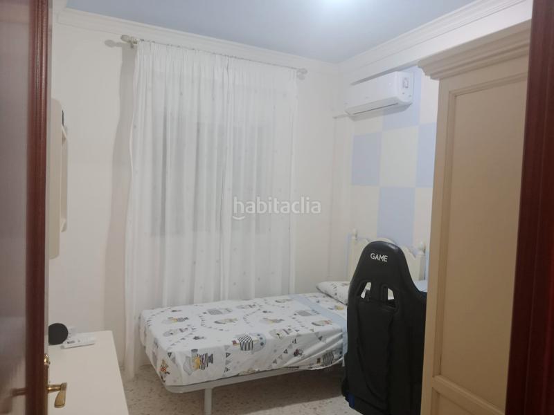 Foto 46831074-11f0-4d16-b5a3-e089f73a6fc9. Casa vivienda con cochera, patio grande y tres dormitorios en Utrera