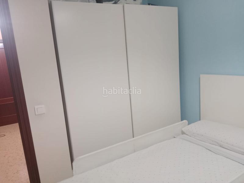 Foto da0b4fd2-5898-4588-8eaf-ad176e7b6e0d. Casa vivienda con cochera, patio grande y tres dormitorios en Utrera