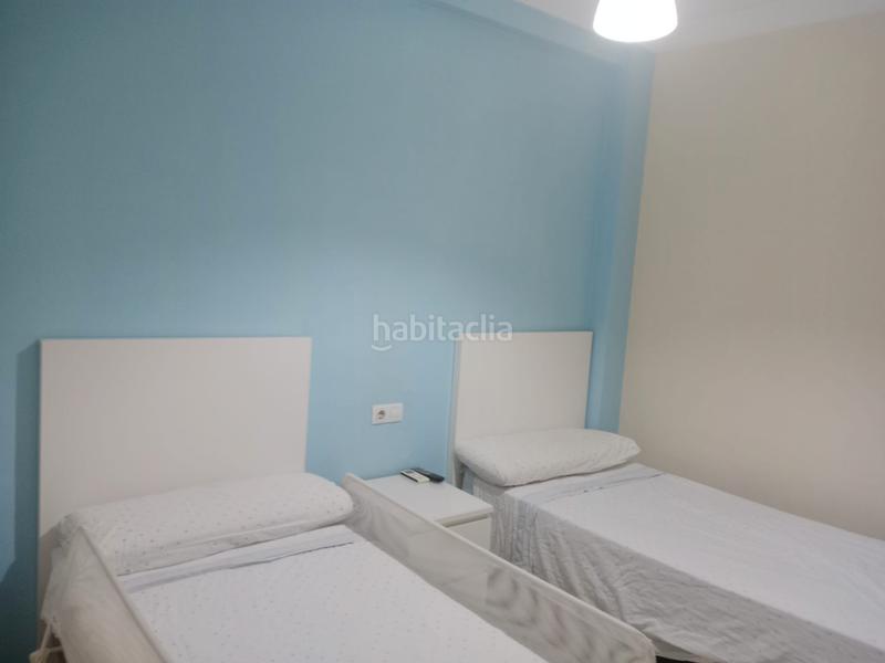 Foto e9b3317c-ac9b-4531-bac3-e9be3914e192. Casa vivienda con cochera, patio grande y tres dormitorios en Utrera