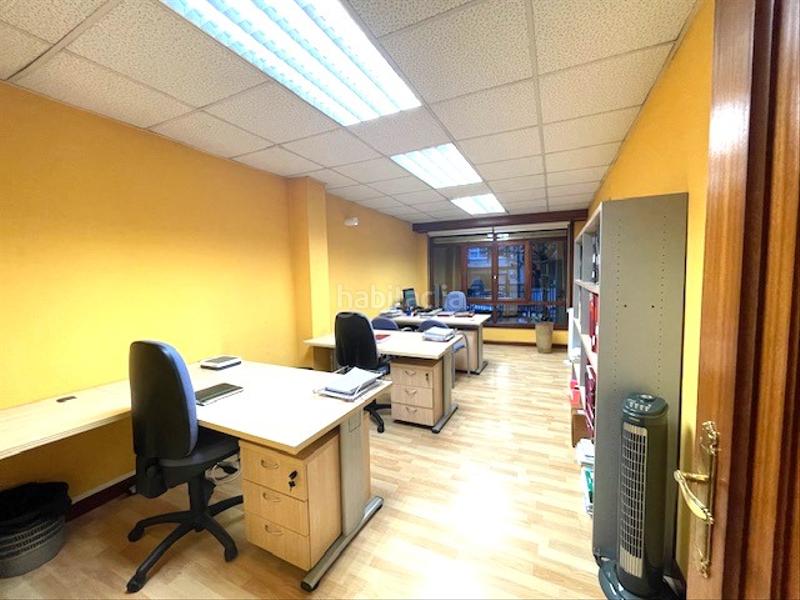 Foto f13df2e1-72df-4462-ab9a-32f482df55ec. Affitto locale commerciale in Pinar - Anaka - Belaskoenea Irun