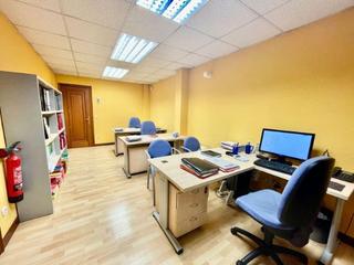 Location Local commercial  Lope de irigoyen kalea. Local oficina en alquiler