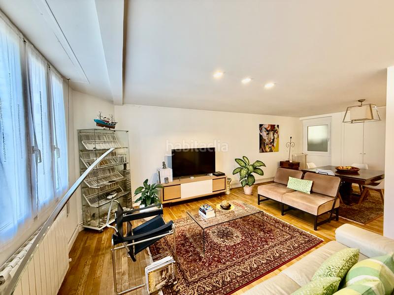 Foto c314db2a-ad4f-417f-a559-5a0dfd751840. Piso vivienda reformada de 122 m2 en venta en p colon en Irun