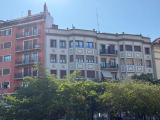 Pis  Eloy iglesias kalea. Vivienda en venta en la plaza san juan