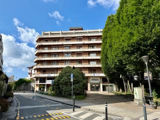 Pis  Juan de la cruz kalea. Piso de 154m2 en el centro de irun