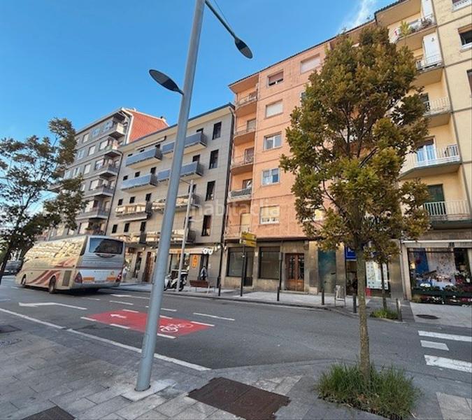 Foto c221e0b6-89d3-4ec4-b85f-8a8eb9ee4623. Business premise in Pinar - Anaka - Belaskoenea Irun