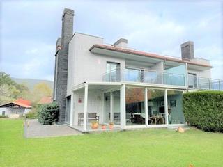 Casa aparellada  Jaitzubia auzoa