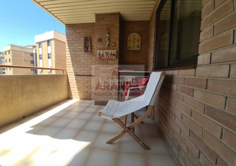 Foto b1508c2a-4f3c-487b-8d97-2facfb2fe429. Appartamento con riscaldamento parcheggio piscina in Zaragoza
