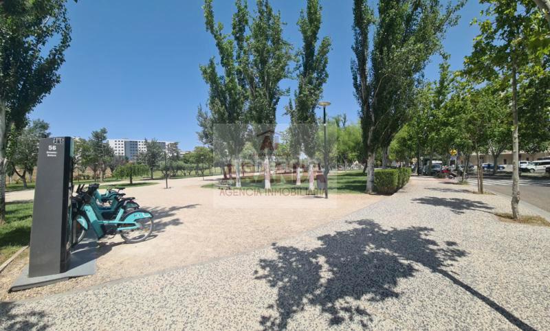 Foto 3e593425-bc43-4b5a-9996-ef0ced839049. Appartement avec chauffage parking piscine dans La Jota Zaragoza