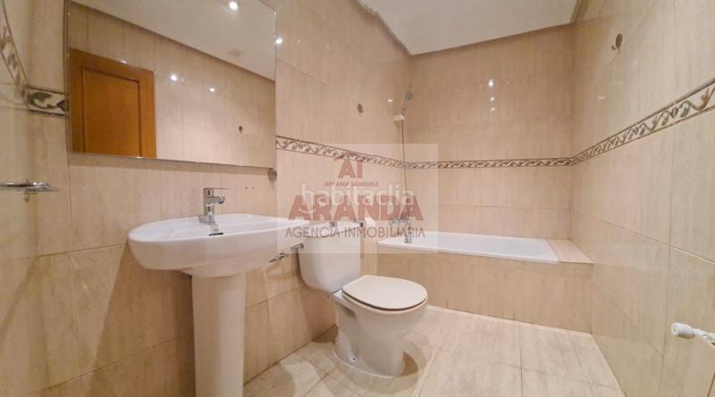 Foto 19e81697-0621-4437-a2c8-b95f6fe79ead. Appartamento con riscaldamento parcheggio in San Pablo Zaragoza