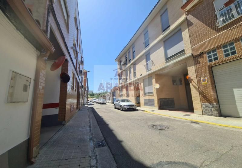 Foto a25353c8-19ce-4af0-9f73-6eb16ededd50. Dúplex en Miralbueno Zaragoza