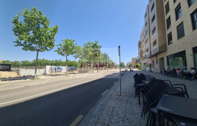 Foto a4a766ee-9ac5-45f2-a93a-362ec3553d63. Dúplex en Miralbueno Zaragoza
