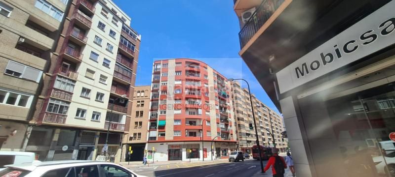 Foto 18a15215-e00b-4eed-8489-0c63dd18f110. Pis amb calefacció a La Almozara Zaragoza