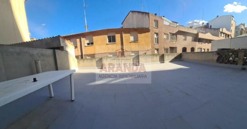 Foto e7585396-06fa-4e89-837e-590259ad3ed5. Pis amb calefacció a Las Delicias Zaragoza