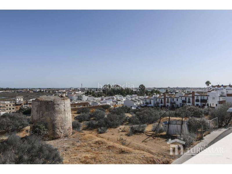 Foto 5257bf5a-a268-41a9-9478-c4c9bd609ead. Casa aparellada a bachiller carrasco 1 a Ayamonte ciudad Ayamonte