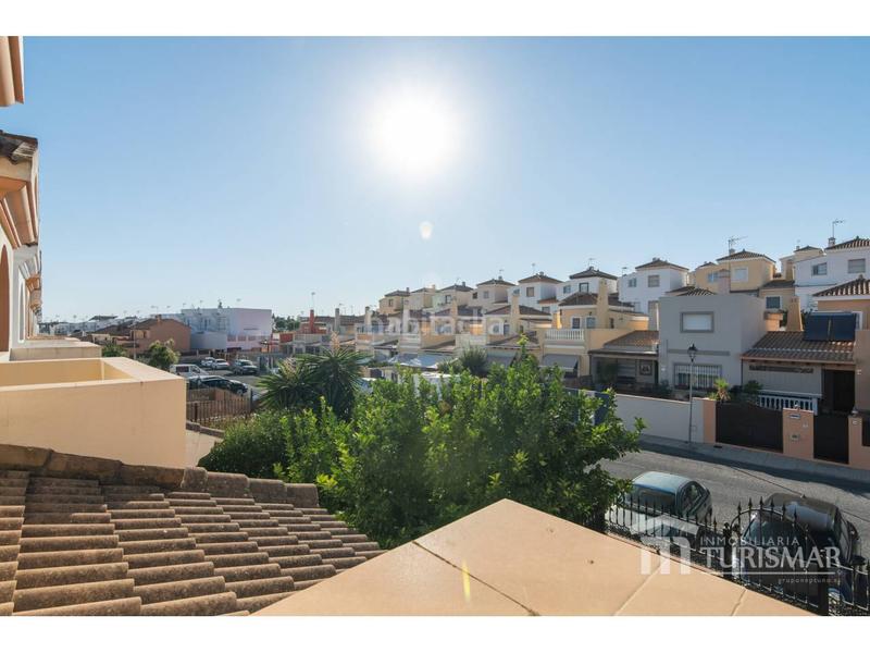 Foto eaf3732e-e6e5-43e7-b7a5-a4c13ccf6710. Casa adossada a carlos cano 1 a Ayamonte ciudad Ayamonte