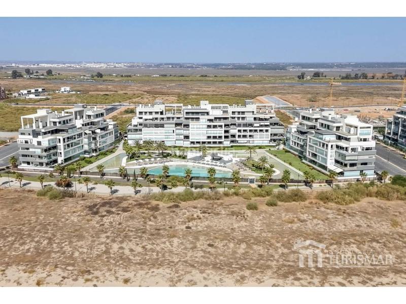 Foto 64b28a8b-133d-49f0-b44b-1c6a3e5246e9. Apartament a pelícanos 1 a Isla Canela Ayamonte