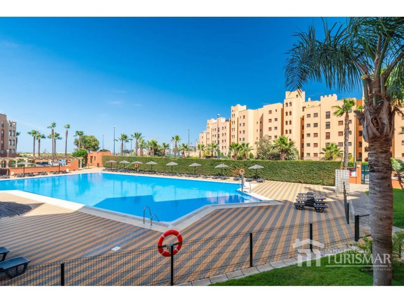 Foto 50420e7e-2b52-4017-b89b-272f12ab2fae. Apartament a avenida cisnes 1 a Isla Canela Ayamonte