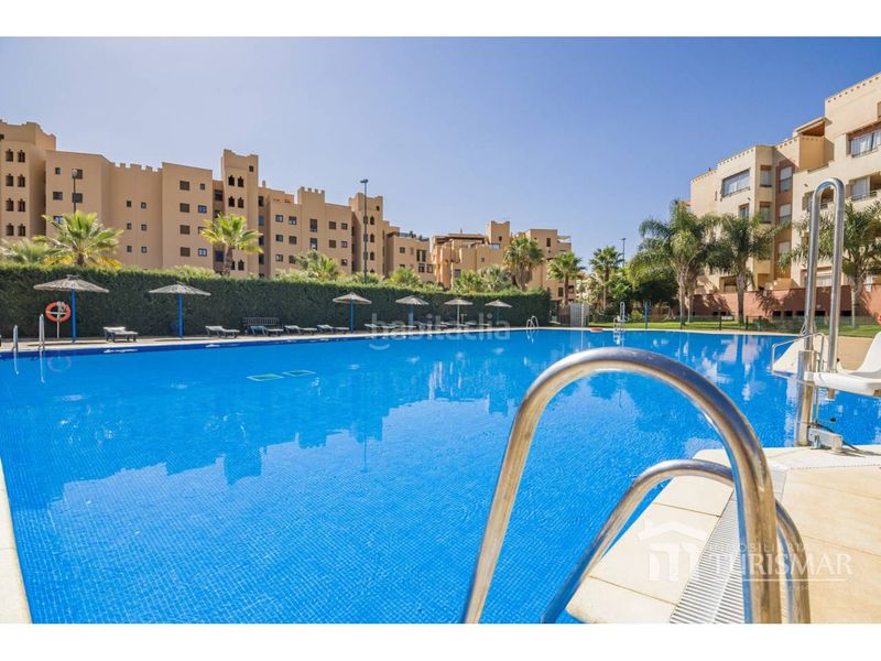 Foto b3ebd800-0ecb-48b5-bec8-87477d78f6fd. Apartament a avenida cisnes 1 a Isla Canela Ayamonte