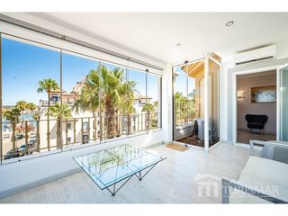 Apartament a Avenida Mojarra 1