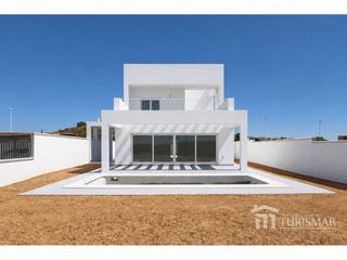Xalet  Calle luís góngora 1. Chalet exclusivo en costa esuri