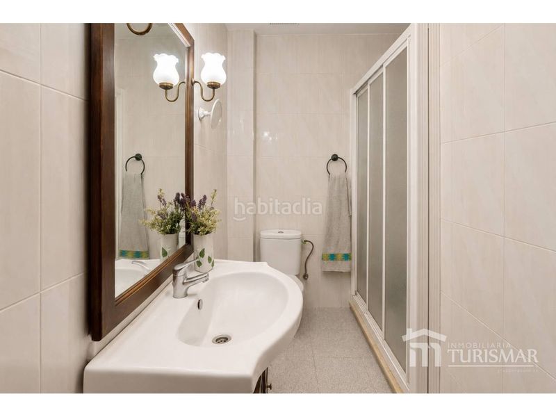 Foto bd6b51ea-b456-4699-ac18-7f3a4670b1c2. Casa adossada a calle quebranta 1 a Ayamonte ciudad Ayamonte