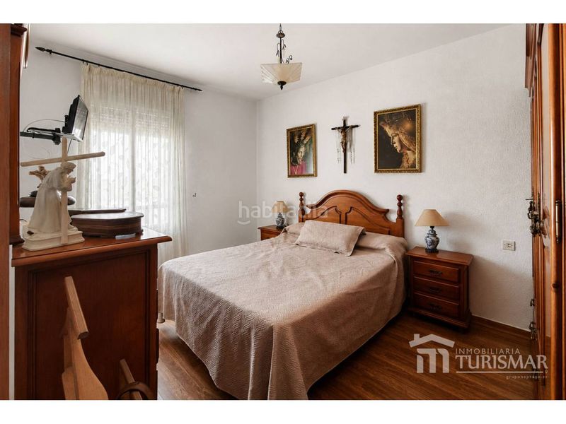 Foto ed455b80-fba5-4a0f-b023-4c8747dc0435. Casa adossada a calle quebranta 1 a Ayamonte ciudad Ayamonte